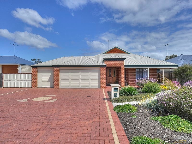 10 Riverina Avenue, Coodanup WA 6210