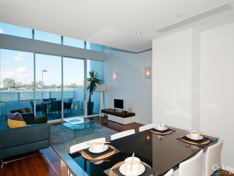 202 Seapoint, Marco Polo Drive, Mandurah WA 6210