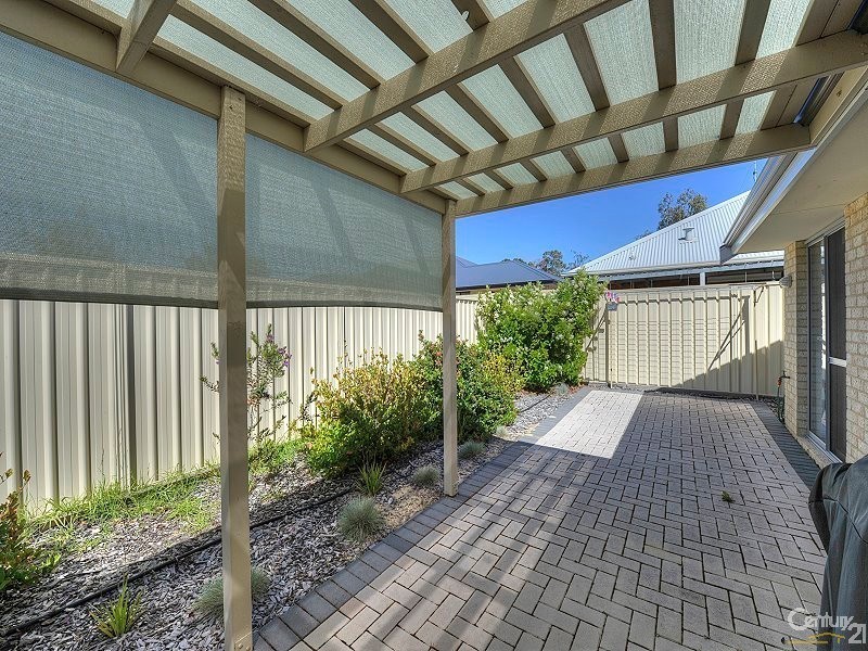 14 Zamia Loop, Wannanup WA 6210