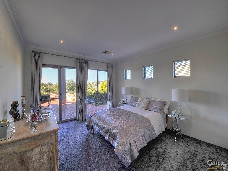 37 Lakeway Retreat, Dawesville WA 6211
