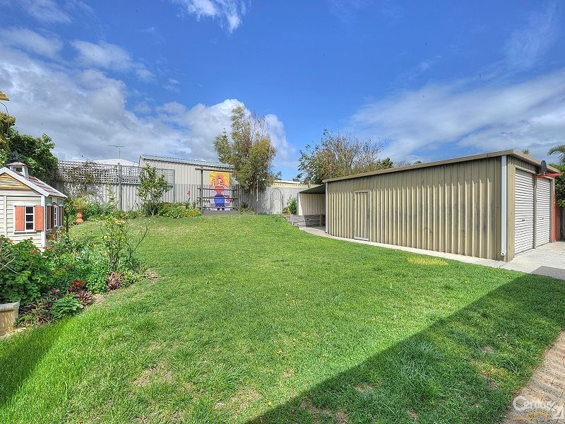 182  McLarty Road, Halls Head WA 6210