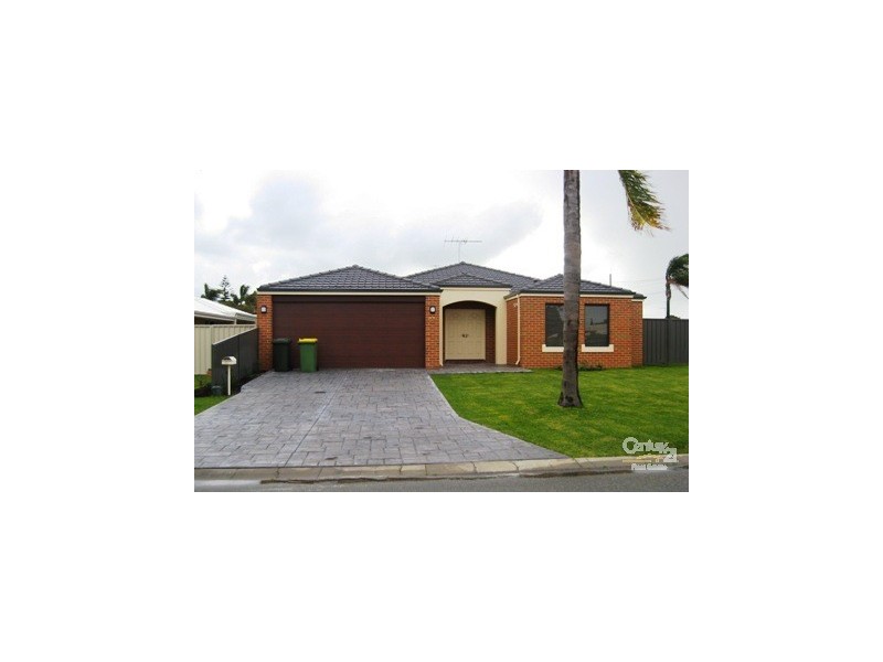 33 Maria Street DUDLEY PARK, Mandurah WA 6210 the real estate agency