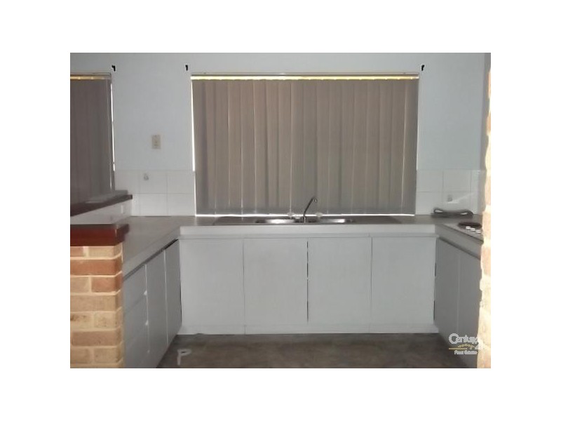 15 Fairway Crescent MEADOW SPRINGS, Mandurah WA 6210