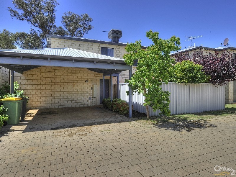 4/2 Bortolo Drive, Greenfields WA 6210