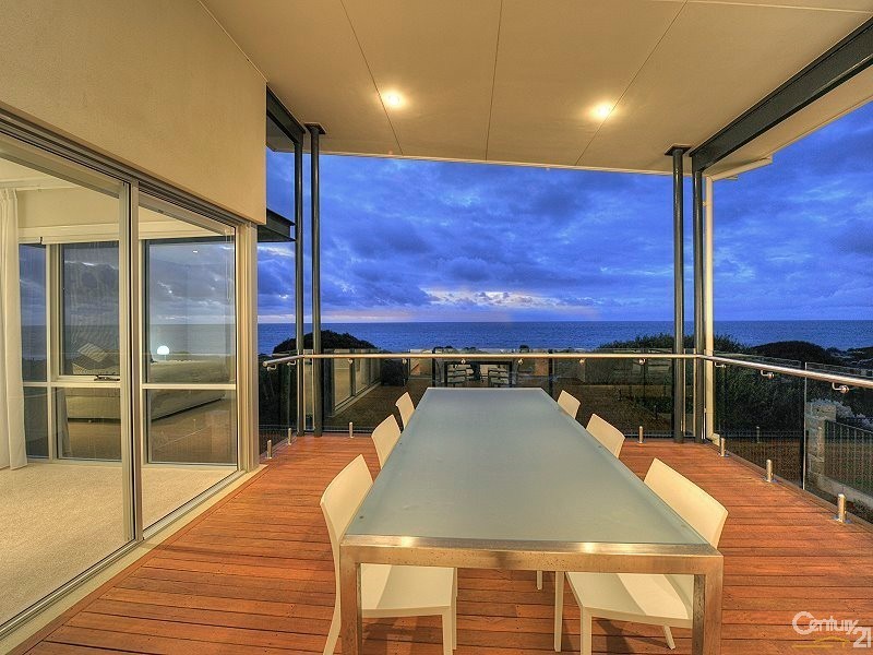 91 Boardwalk Boulevard, Halls Head WA 6210