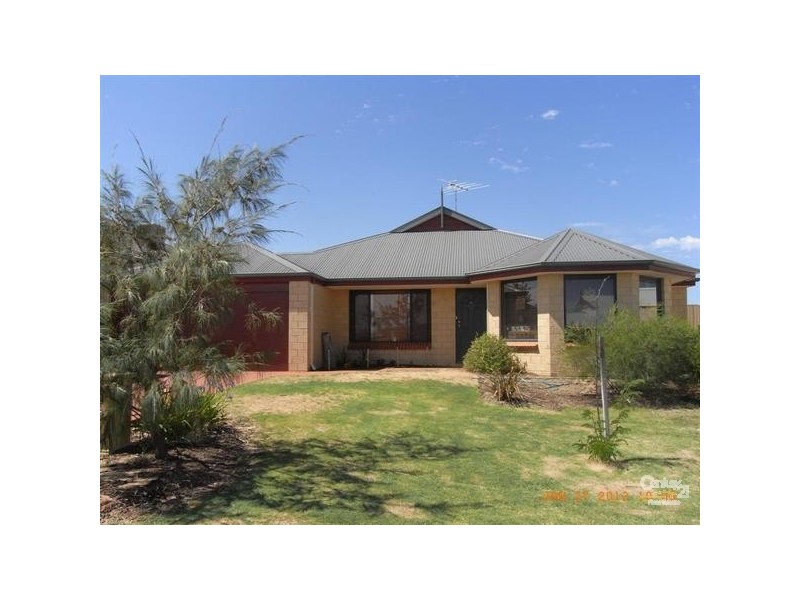 13 Albina Chase LAKELANDS, Mandurah WA 6210