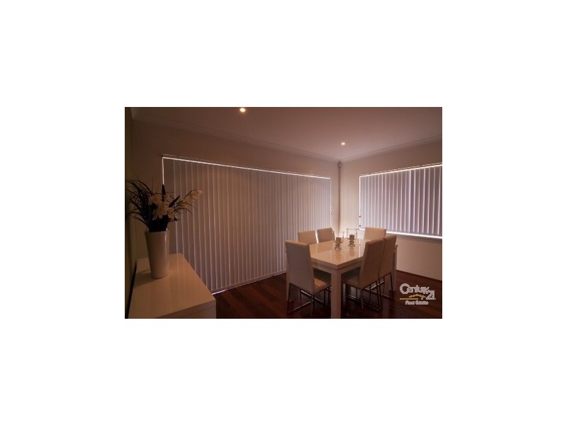 10 Illyarrie Avenue FALCON, Mandurah WA 6210