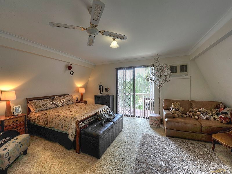 36 Denham Street, Dudley Park WA 6210