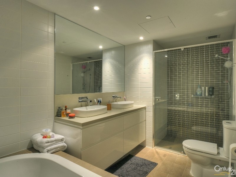 1006/3 Marco Polo Drive, Mandurah WA 6210