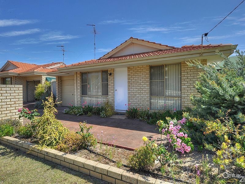 2/17 Stewart Street, Mandurah WA 6210