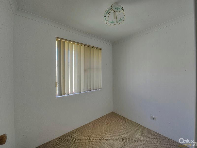 2/17 Stewart Street, Mandurah WA 6210