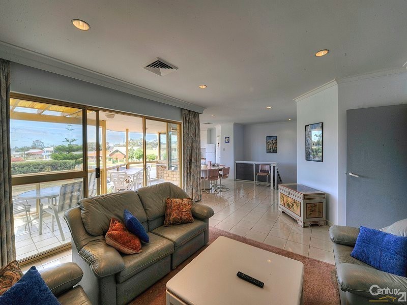 5B Adonis Road, Silver Sands WA 6210