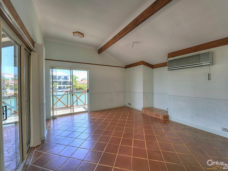 4 Cambria Island Retreat, Halls Head WA 6210