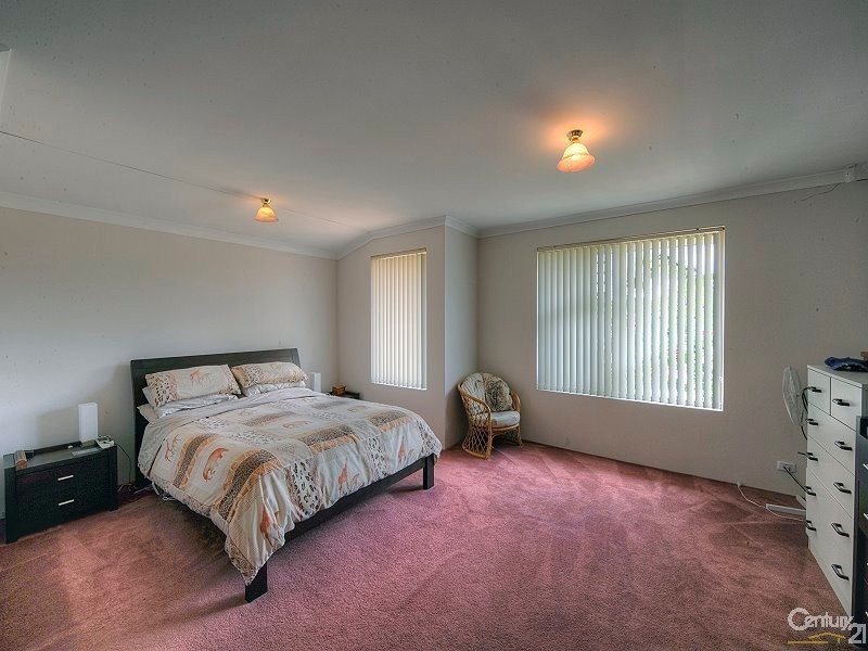 6 Rosebay Grove, Singleton WA 6175