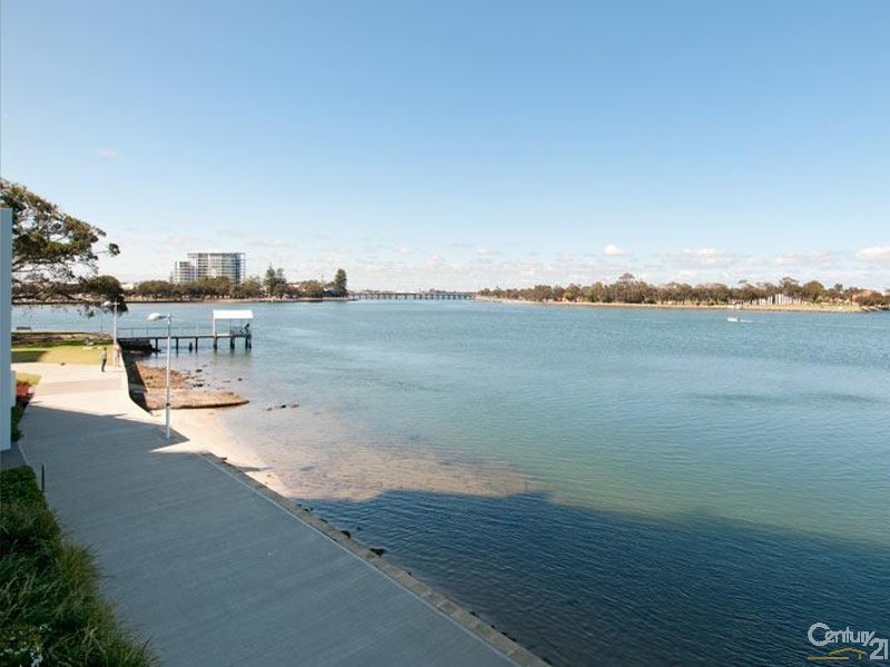 108/5 Marco Polo Drive, Mandurah WA 6210