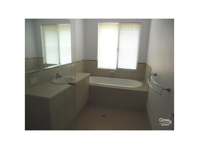 10 Duyfken Way DUDLEY PARK, Mandurah WA 6210