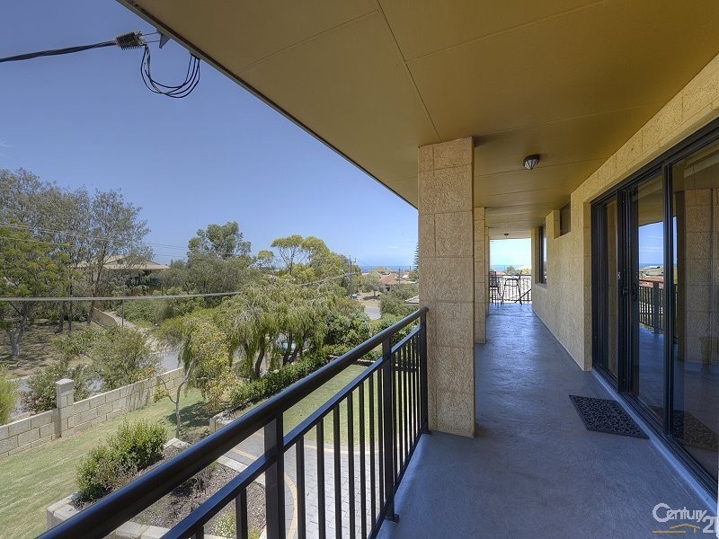 4 Kelly Street, Silver Sands WA 6210