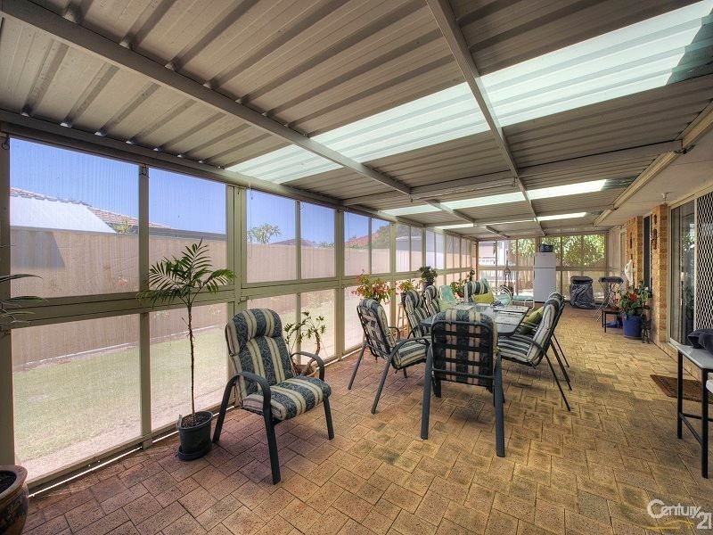 160 Oakmont Avenue, Meadow Springs WA 6210