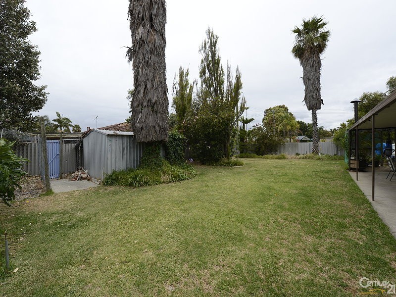 21 Amazon Drive, Greenfields WA 6210