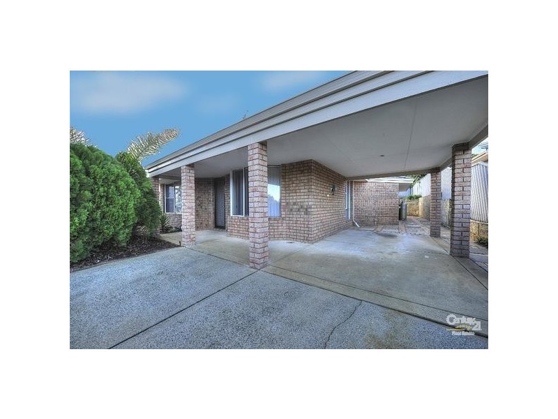 1A Birkdale Court HALLS HEAD, Mandurah WA 6210