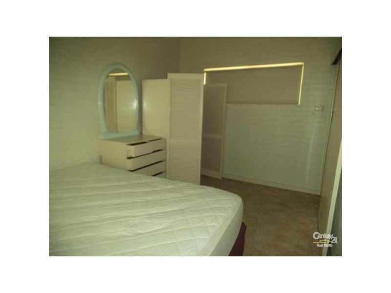 2/34 Janis Street HALLS HEAD, Mandurah WA 6210