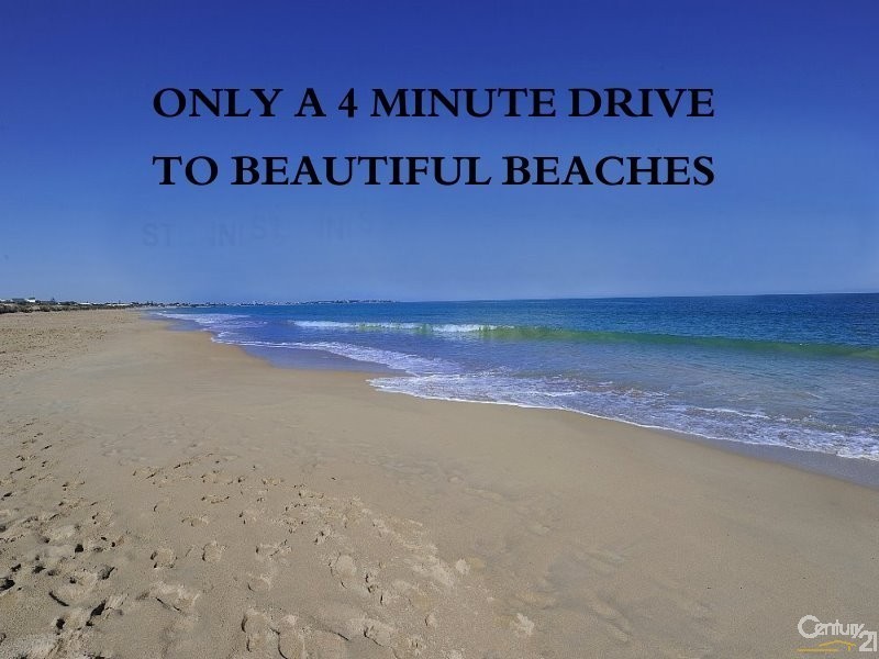 11 Rayner Promenade, Lakelands WA 6180