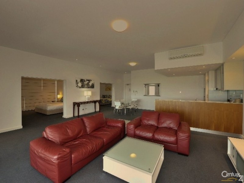 97/16 3201 Dolphin Drive, Mandurah WA 6210