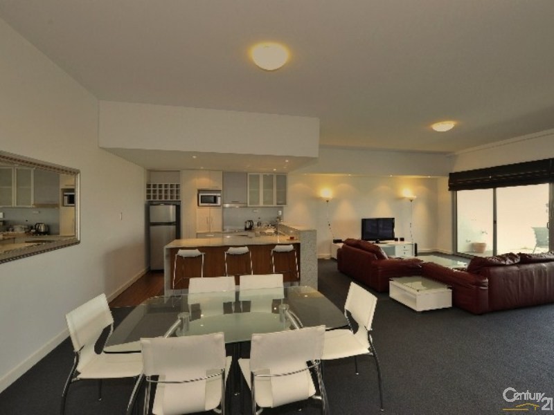 97/16 3201 Dolphin Drive, Mandurah WA 6210