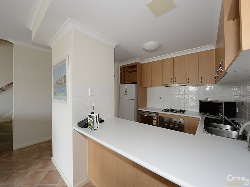 21/20 Apollo Place, Halls Head WA 6210