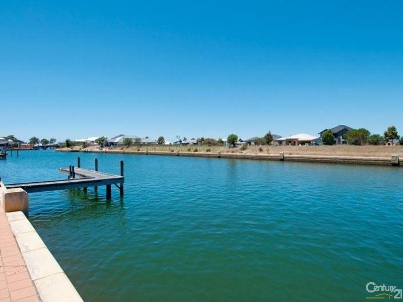 45 Waterlily Drive, Dudley Park WA 6210