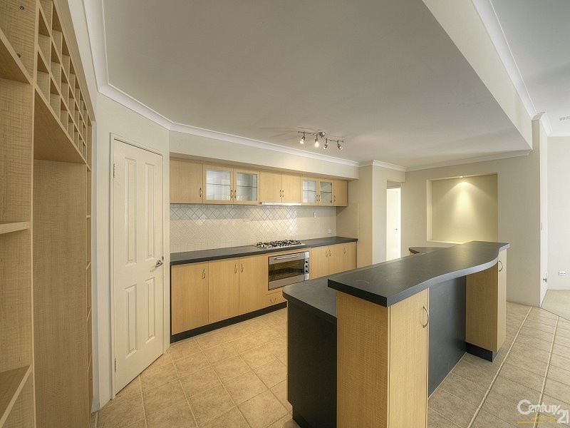 49 San Marco Quays, Halls Head WA 6210