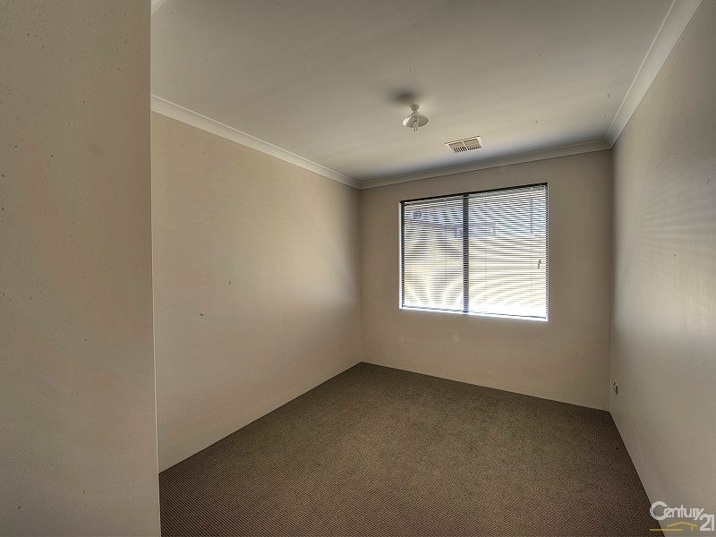 42A Leslie Street, Dudley Park WA 6210