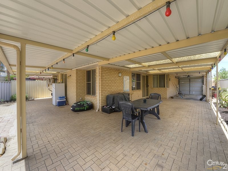 6 Donnelly Gardens, Dudley Park WA 6210