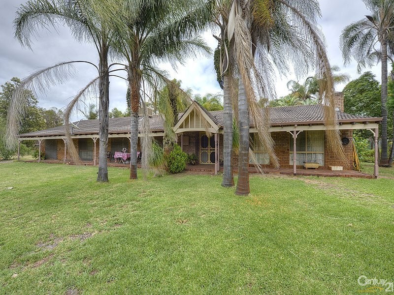 23 Flinders Close, Barragup WA 6209