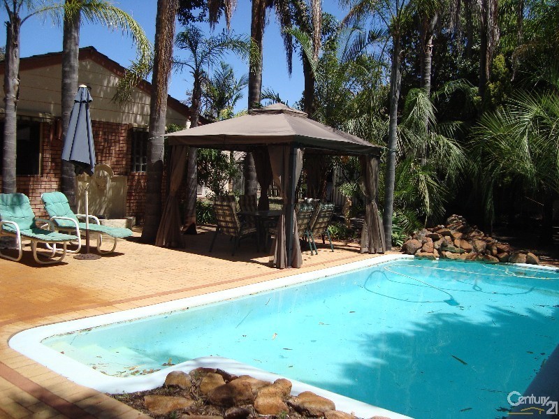 23 Flinders Close, Barragup WA 6209
