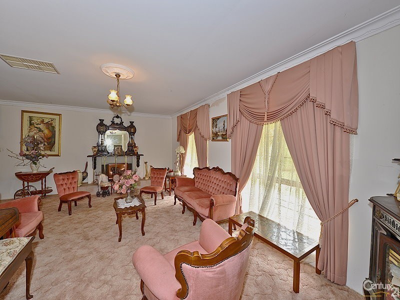 23 Flinders Close, Barragup WA 6209