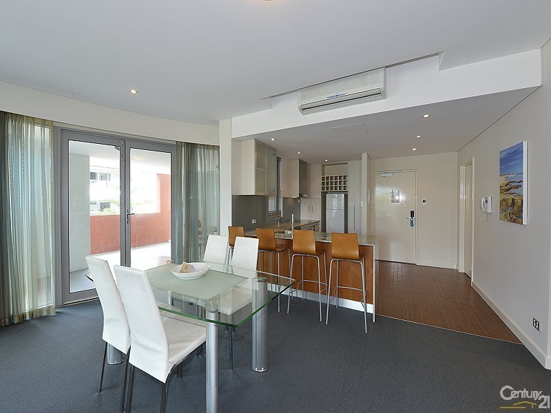 3104 Dolphin Drive, Mandurah WA 6210