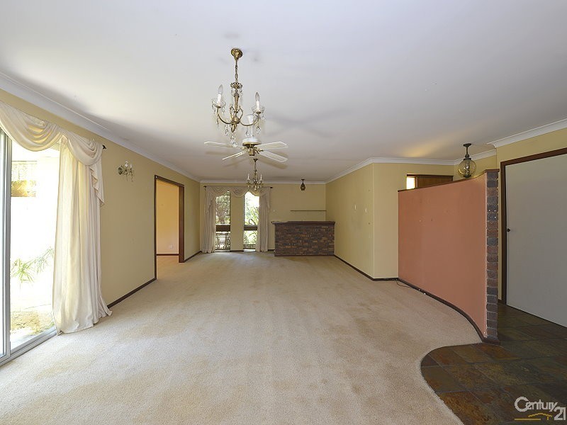 42 Hickman Road, Silver Sands WA 6210