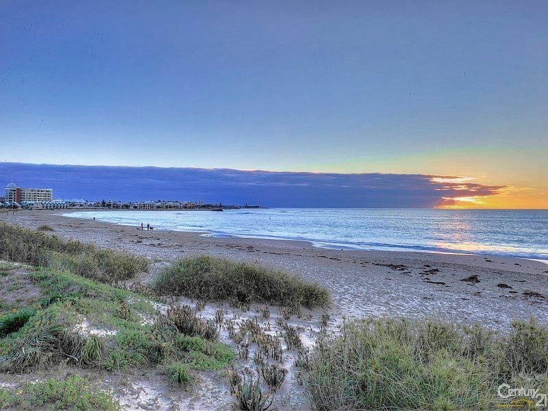 42 Hickman Road, Silver Sands WA 6210