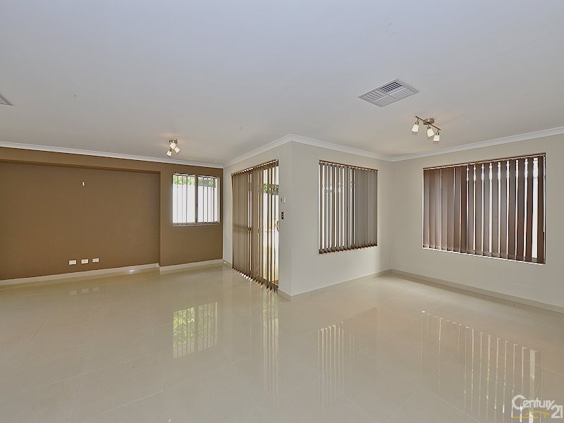 12b France Street, Mandurah WA 6210