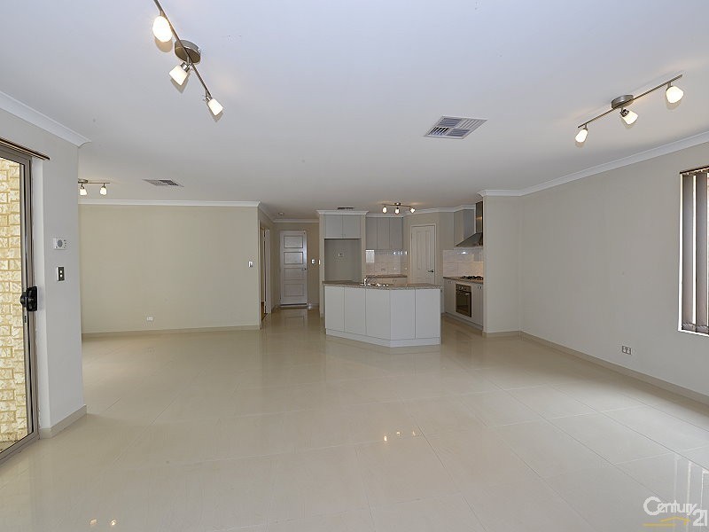 12b France Street, Mandurah WA 6210