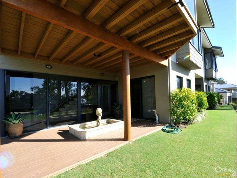 67 Wildwood Hill, Dawesville WA 6211