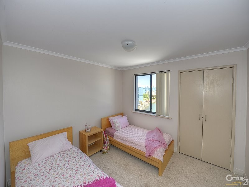 30/206 Mary Street, Halls Head WA 6210