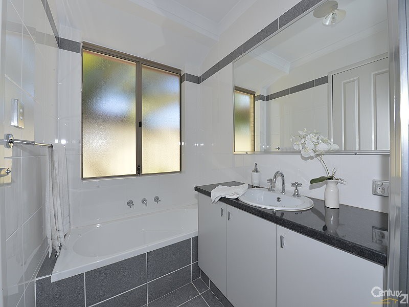 12A France Street, Mandurah WA 6210