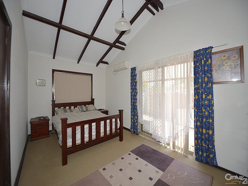 29 Crawford Street, Mandurah WA 6210