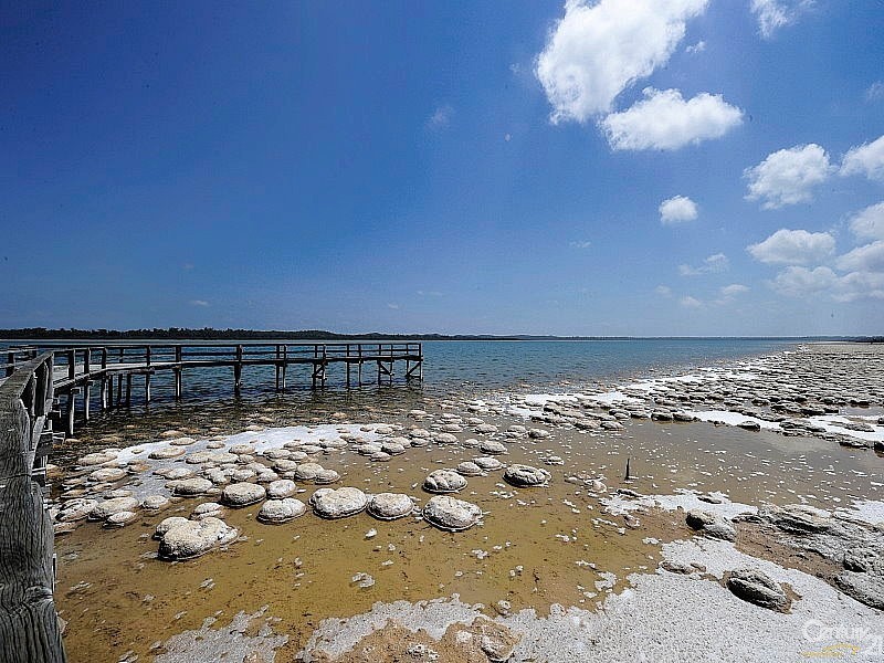 128 Stacey Rise, Lake Clifton WA 6215