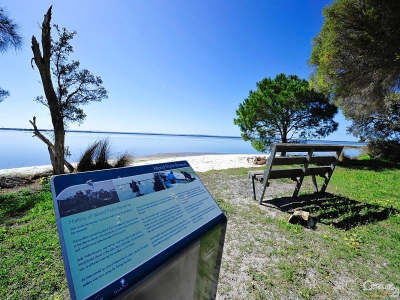 139 Ramahan Rise, Lake Clifton WA 6215