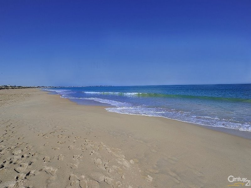 79 Ronsard Drive, San Remo WA 6210