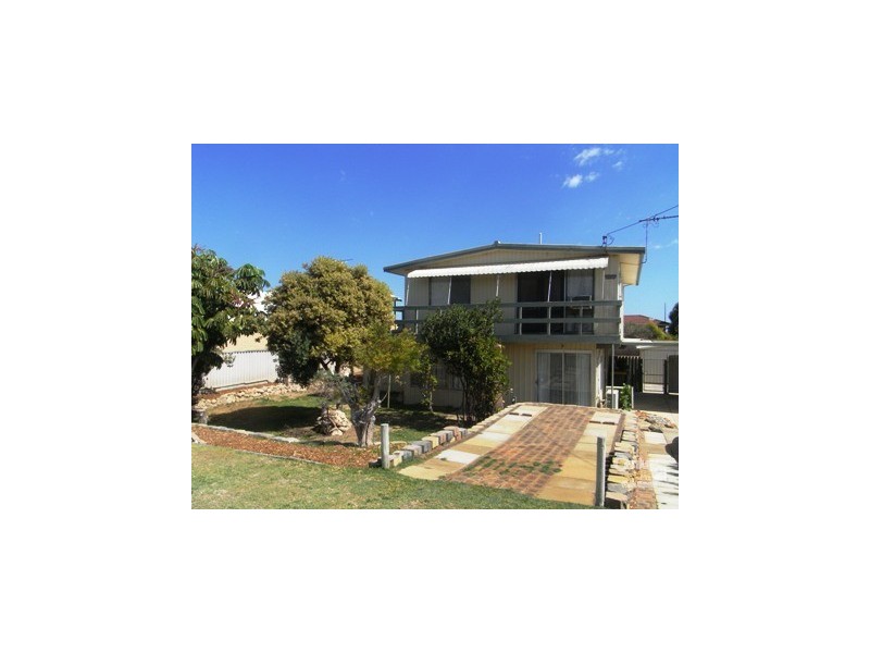 18 Orestes Street SAN REMO, Mandurah WA 6210