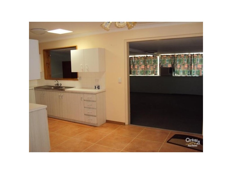 7 Orestes St SAN REMO, Mandurah WA 6210